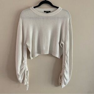 Revamped | Cropped Ivory Knit Sweater